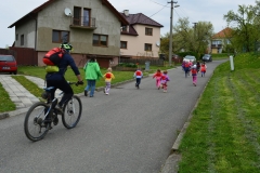 Vzhůru do kopce.