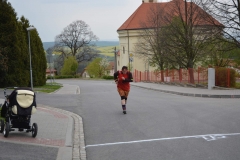 Ještě dva metry.